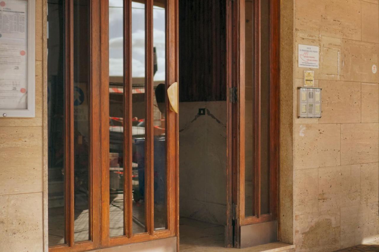 B&B Il Profumo Del Porto Trapani Eksteriør billede