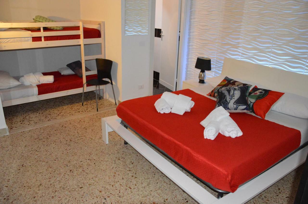 B&B Il Profumo Del Porto Trapani Eksteriør billede