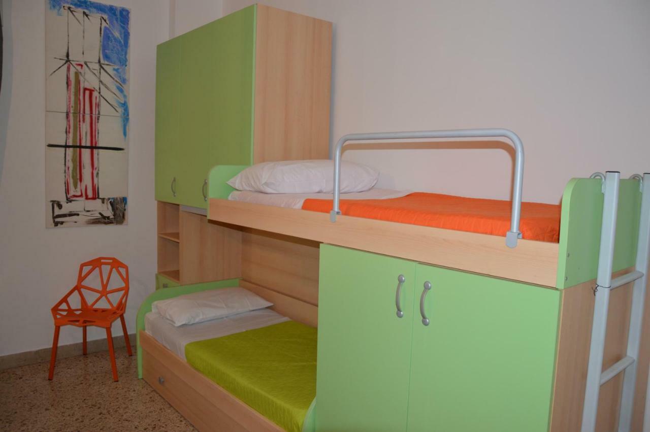 B&B Il Profumo Del Porto Trapani Eksteriør billede